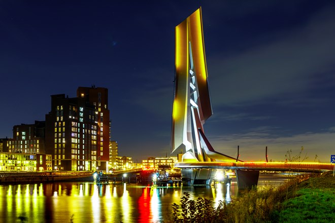 De Prins Clausbrug in Dordrecht in aanbouw